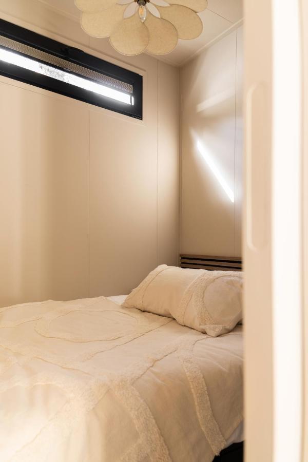 Luxe Tiny House Stec Midden Op De Veluwe In Nunspeet 빌라 외부 사진
